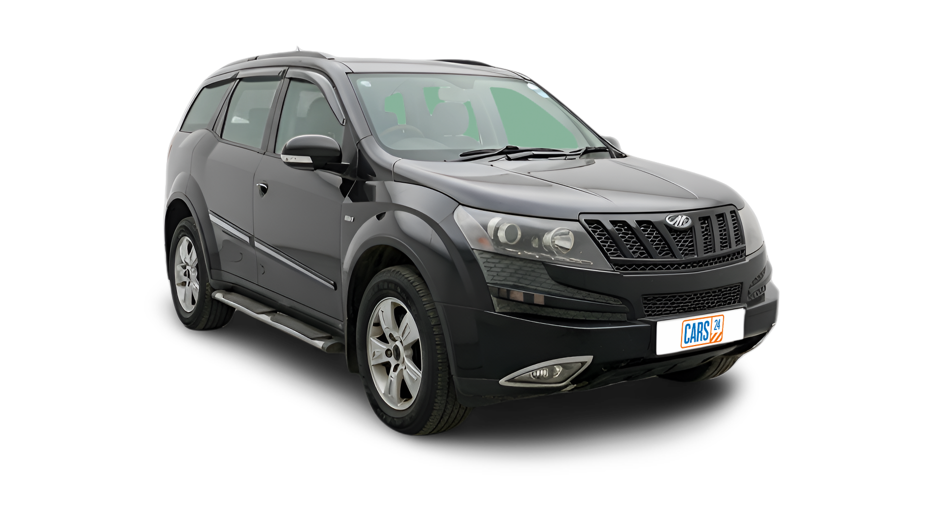 Mahindra XUV500-img